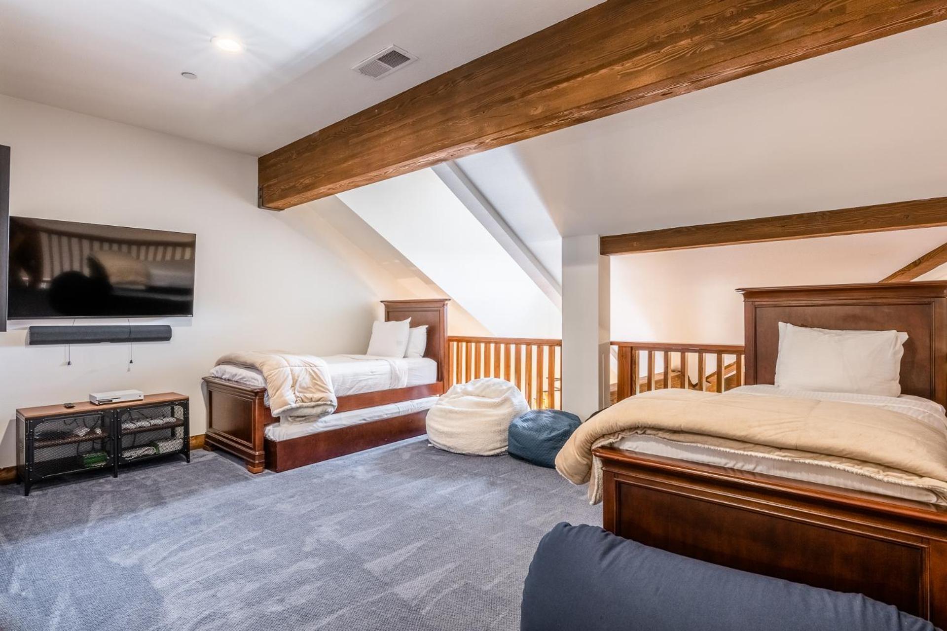 Juniper Springs Resort Mammoth Lakes Bilik gambar